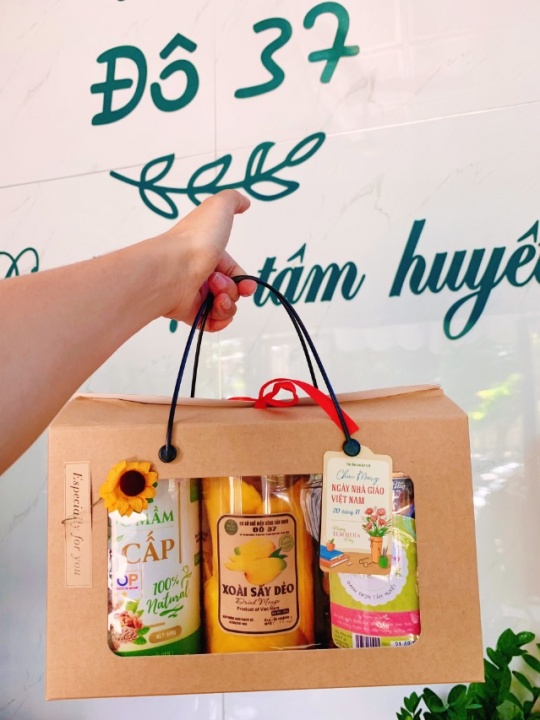 Set quà 20/11 từ ngũ cốc mầm 1